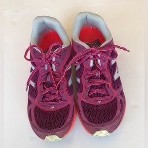 New Balance Womens Size 9.5 Purple and Orange Trail Running Shoe